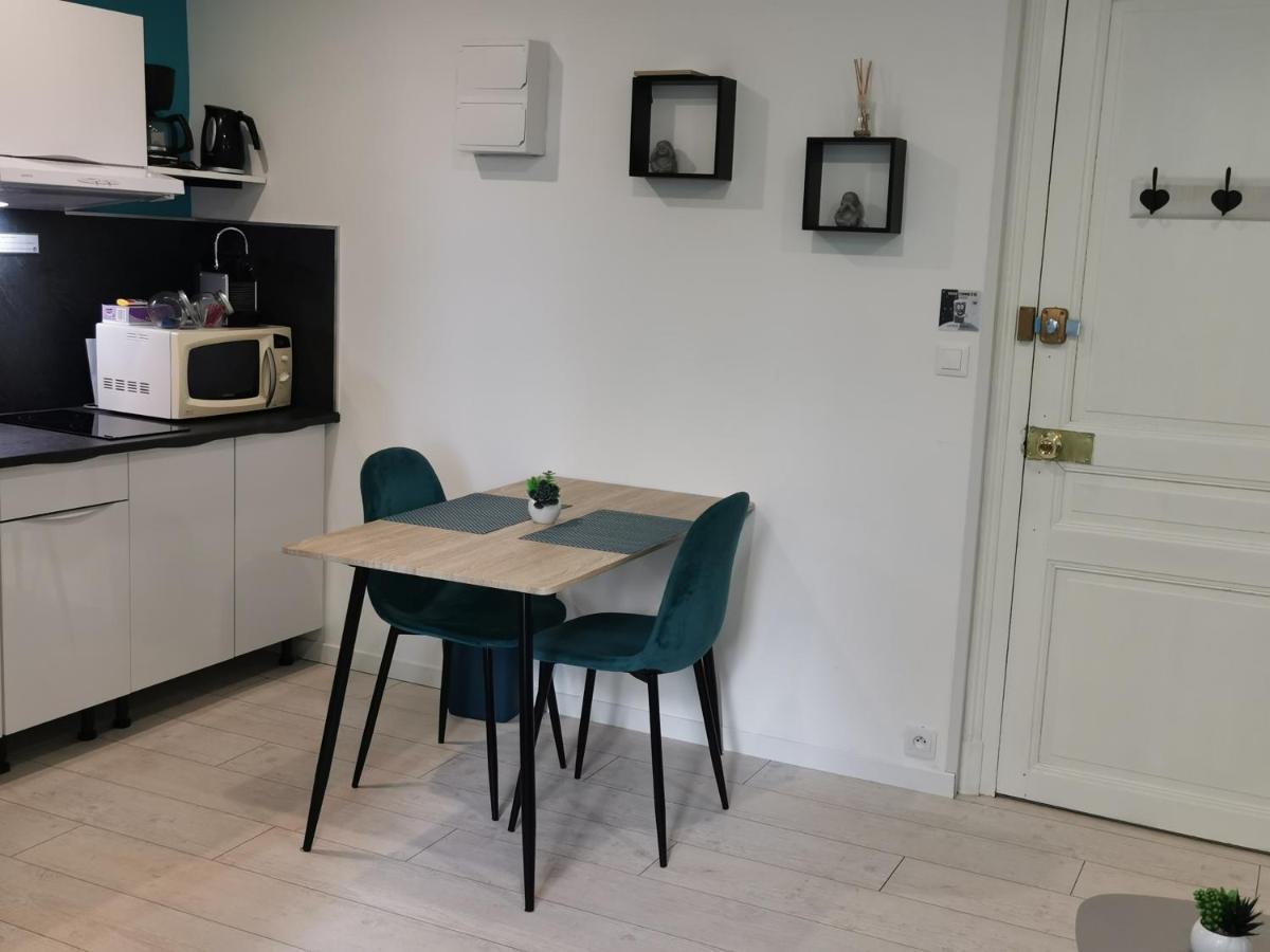 VITTEL LOC'S - LE 147 - Studio classé 2 étoiles CALME ET COSY Esterno foto